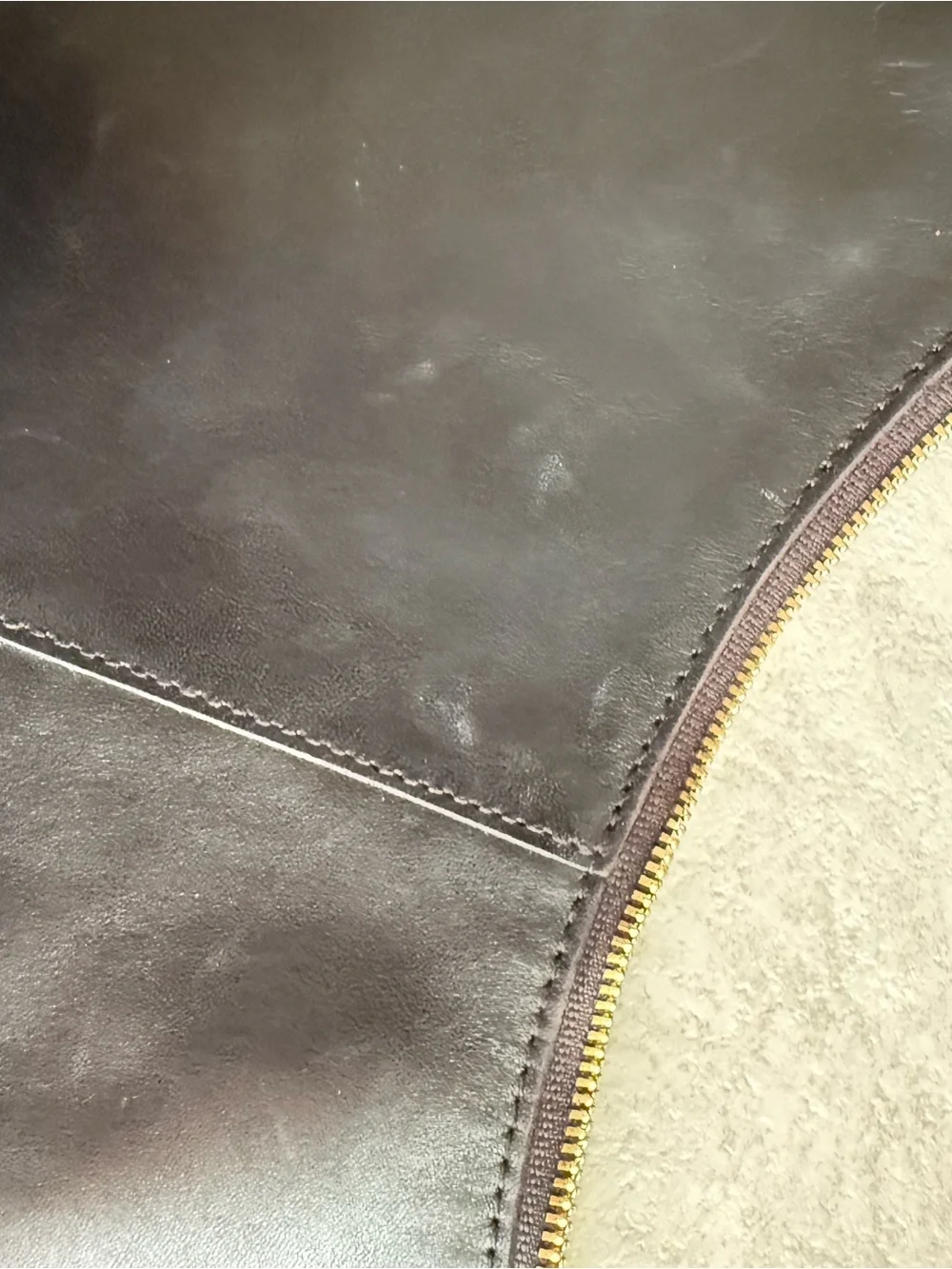 Madewell - The Essential Curve Black Leather Shoulder Bag (Rare)